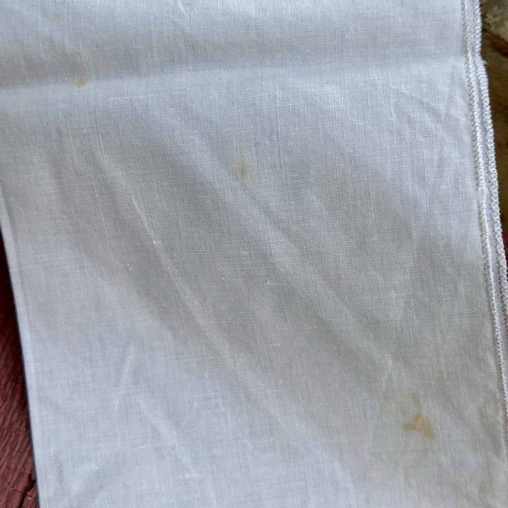 3 Vintage Embroidered Handkerchiefs - Picture 5 of 8